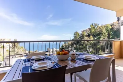 Image de Calypso Apt with Sea View, Parking and Pool