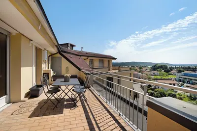 Image de Appartement \"La Casa del Riccio\" avec vue sur le lac, terrasse et Wi-Fi.