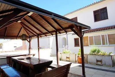 Image de Cozy holiday apartment \"Rose\" in Pula