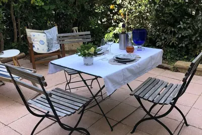 Image de Atypique T2 De 35 M² Avec Jardin Proche De La Mer