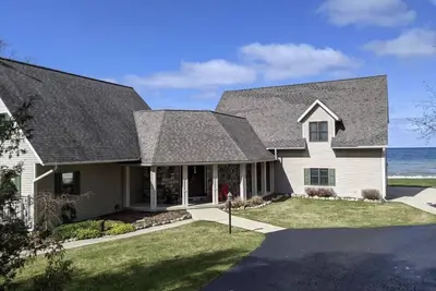 Image de Huge Family Lake Michigan Vacation Home, 6 bedrooms. Amazing Views!