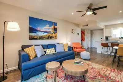 Image de Stylish Updated Condo in the Heart of Old Town Scottsdale!