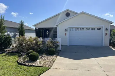 Image de All the Amenities of the Villages with Golf Cart