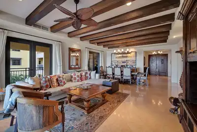 Image de 2 Bd Corner Unit. A Real Gem at Hacienda Beach Club! !