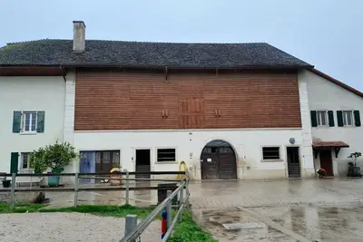 Image de Appartement de vacances Luins pour 1 - 6 personnes avec 3 chambres à coucher - Ferme