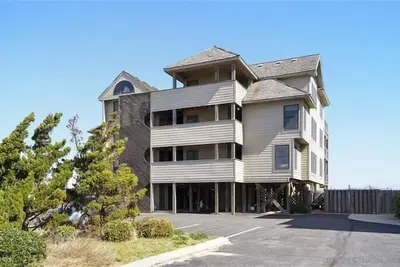 Image de Oceanfront condo in Kill Devil Hills!