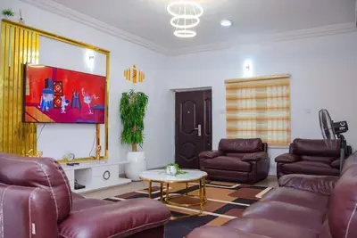 Image de Shortlet Apartment in okuyole extension off Alao- Akala express.