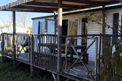 Image de Mobil-home Confort 29 m² (2 chambres) + Clim + Terrasse semi-couverte 12m² 5 personnes