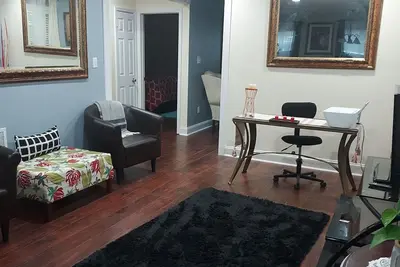 Image de Quiet relaxing home Just 20 miles from Atlanta