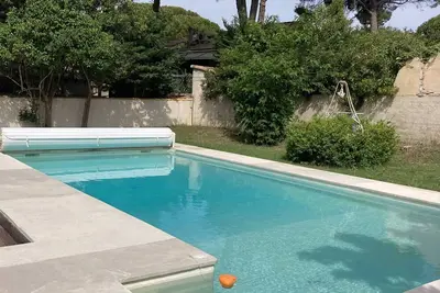 Image de La Couronne bord de mer- Rez de villa indépendant avec piscine privée