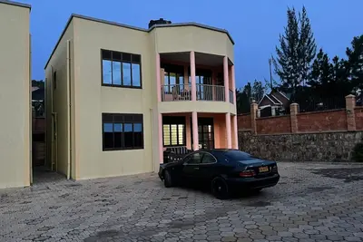 Image de La chambre privée spacieuse du Mugabi