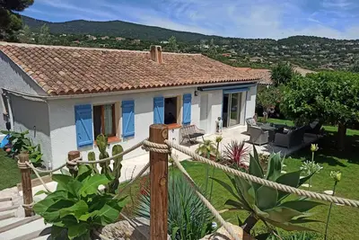 Image de Villa 5 minutes de la plage classe 3 étoiles avec magnifique jardin.