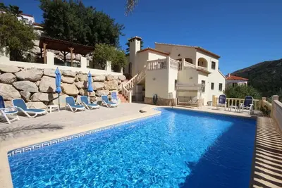Image de T-0821 Villa Nina avec 3 chambres à Pedreguer
