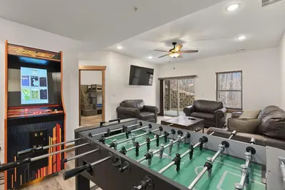 Image de 3br Walk-In ~ Near Sdc ~ Game Room ~ 2 Pools ~ Free Tickets Included! (Rr93b)