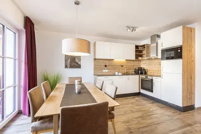 Image de Superior apartment # 312 for up to 8 persons