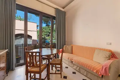 Image de Appartement de vacances '5 Mehari' avec balcon, climatisation et Wi-Fi.