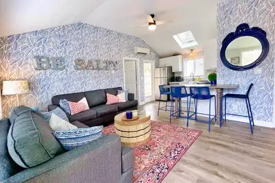 Image de 300 Steps To Ocean★Firepit★Pet Ok★Bikes★Bbq