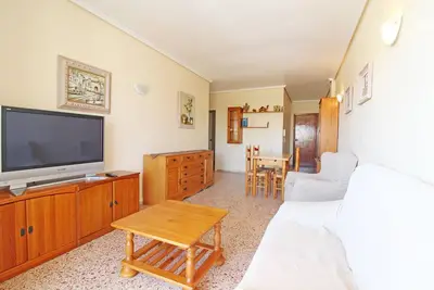 Image de Global Properties: Apartment with terrace and views of the beach