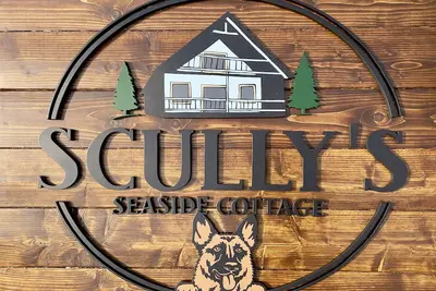 Image de Relaxing, water view cottage in the most desirable area on the Island