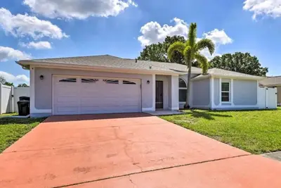 Image de Near Anna Maria Beach - Family Home 3 bed 2 bath, Pool & Lagoon