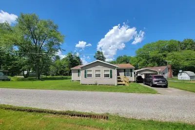 Image de Camp Not Found - 3 Queen Bedrooms by the lake