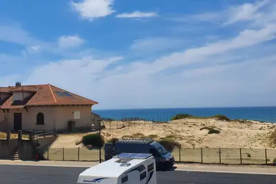 Image de Joli appartement pour 4 personnes avec Wifi, Tv, balcon et animaux admis