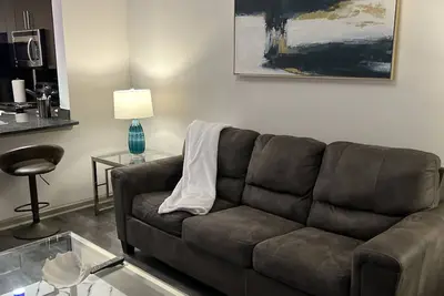 Image de Midtown’s Escape/Free Parking/Resort size pool/24 hour fitness center