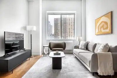 Image de Premium Uws 1br w/ Doorman & Gym, near Central Park, by Blueground