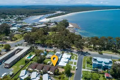 Image de Aquamarine - modern & bright Huskisson townhouse