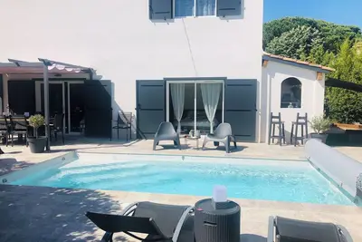 Image de Villa 3 chambres, piscine, clim, wifi, parking