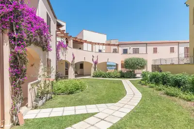 Image de Appartement \"I Mirti\" avec vue sur la mer, jardin et Wi-Fi.