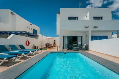 Image de Casa Roper is a lovely villa located near to Marina Rubicon.