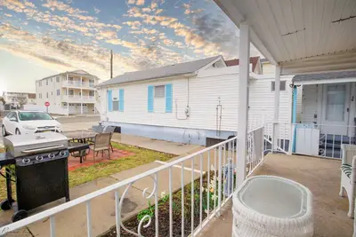 Image de Rent 18 and older! Ready Irish and Firemans Weekend, and all fall conventions! !