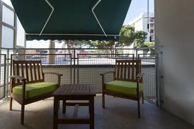 Image de Two-Room Apartment For Rent - Lido Degli Estensi - A Few Steps From The Sea And The Center With Terrace And Place