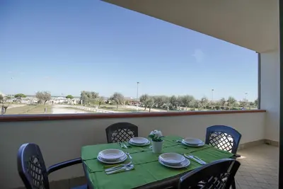 Image de Residence in residence on the seafront with terrace with barbecue and private garden