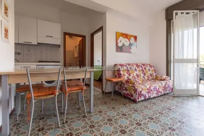 Image de Two-Room Apartment For Rent - In Lido Estensi - Sea View, With Terrace In The Central Area