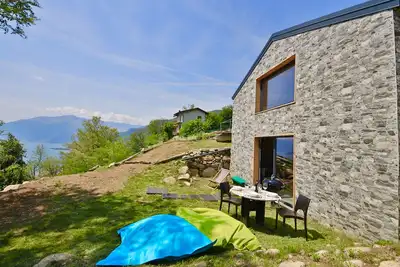 Image de Cottage Elena by KlabHouse-4pax w/Ac & Lakeview