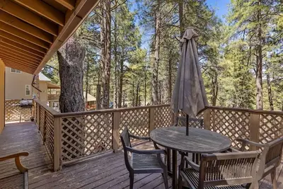 Image de Your Basecamp for Adventureland