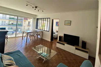 Image de T3 avec Parking de 65 m2, à 5 min à pied de la Plage.