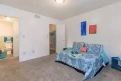 Image de Cozy Suite Apartment 5 min from airport 15 min Downtown