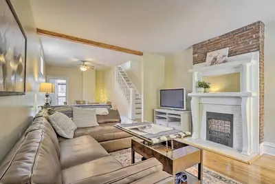 Image de 'Blue Yonder' Half Mi to Children's Hospital