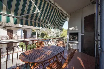 Image de Four-Family House With Entrance From The Garden - House On The 1st Floor