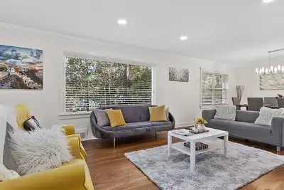 Image de Cozy 5br home in Sandy Springs