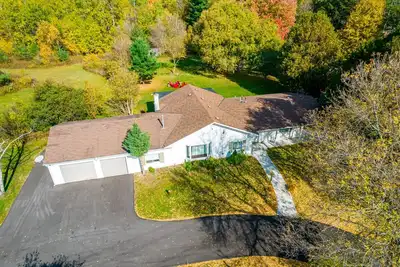 Image de 5 Bedroom Countryside-Cottage King On - 35% Winter & Long Stay Discount.