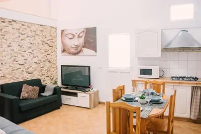 Beta House Venez en profiter! ! !