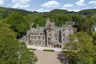 Image de William Tower Suite Stone Cross Mansion, family friendly in Ulverston