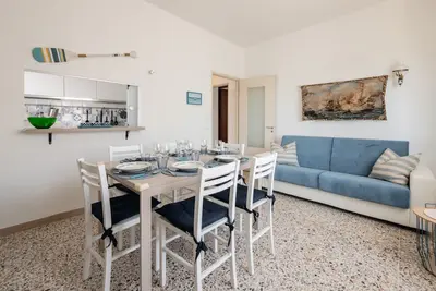 The House by the Sea one step away from the beach! x6