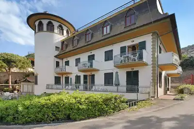 Image de Appartement \"Monolocale Moneglia 25\" avec piscine partagée et Wi-Fi