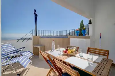 Image de Maison de vacances Casa Almoraima avec piscine et terrasse plein air