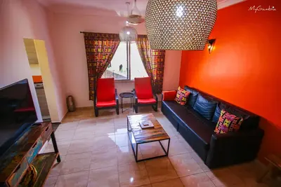 Image de Modern Well run Apartments with pool, walking distance to the beach